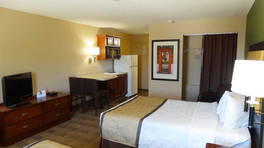 Extended Stay America Suites - Dallas - Vantage Point Dr Esterno foto